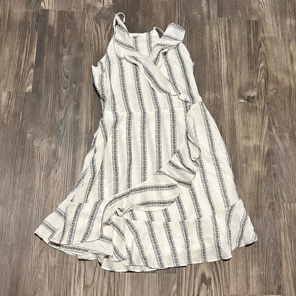 Boutique B/W Ruffle Mini Dress - Size M